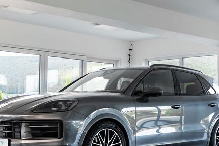 Porsche Cayenne 47.000 km 89.600 &euro; Rietheim-Weilheim 78604