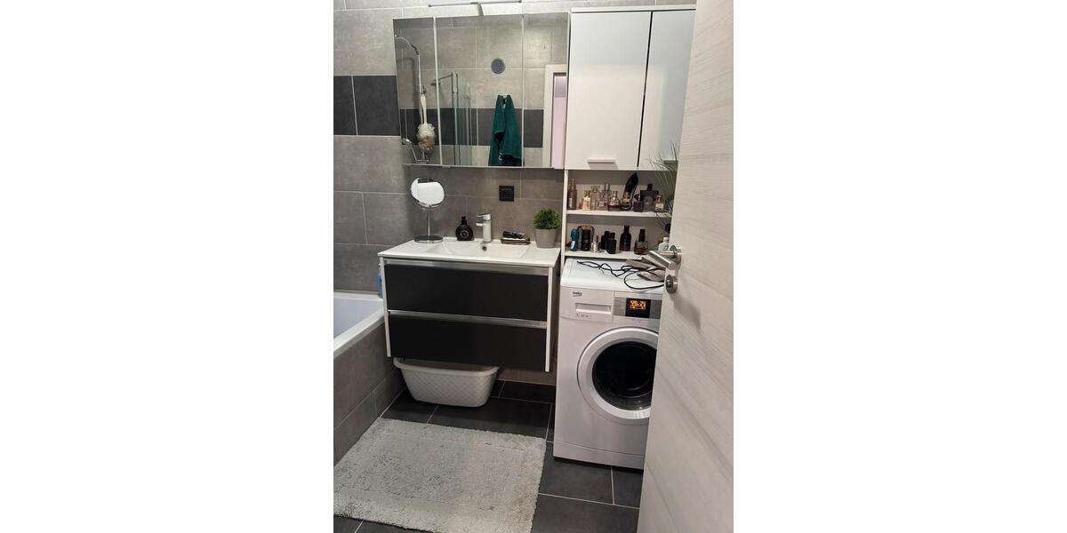 Etagenwohnung Villingen-Schwenningen Schwenningen - 4.5 Zimmer, 91 m&sup2;, 289.000&euro; | Angebot:25422595