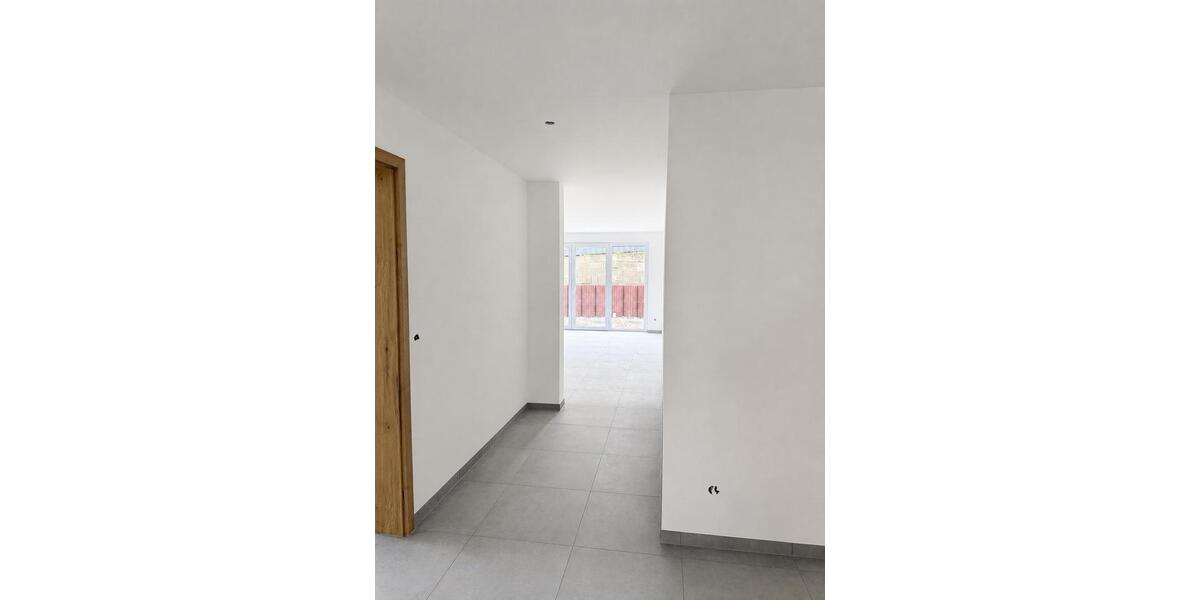 Etagenwohnung Dunningen - 4 Zimmer, 113 m&sup2;, 420.000&euro; | Angebot:27266566