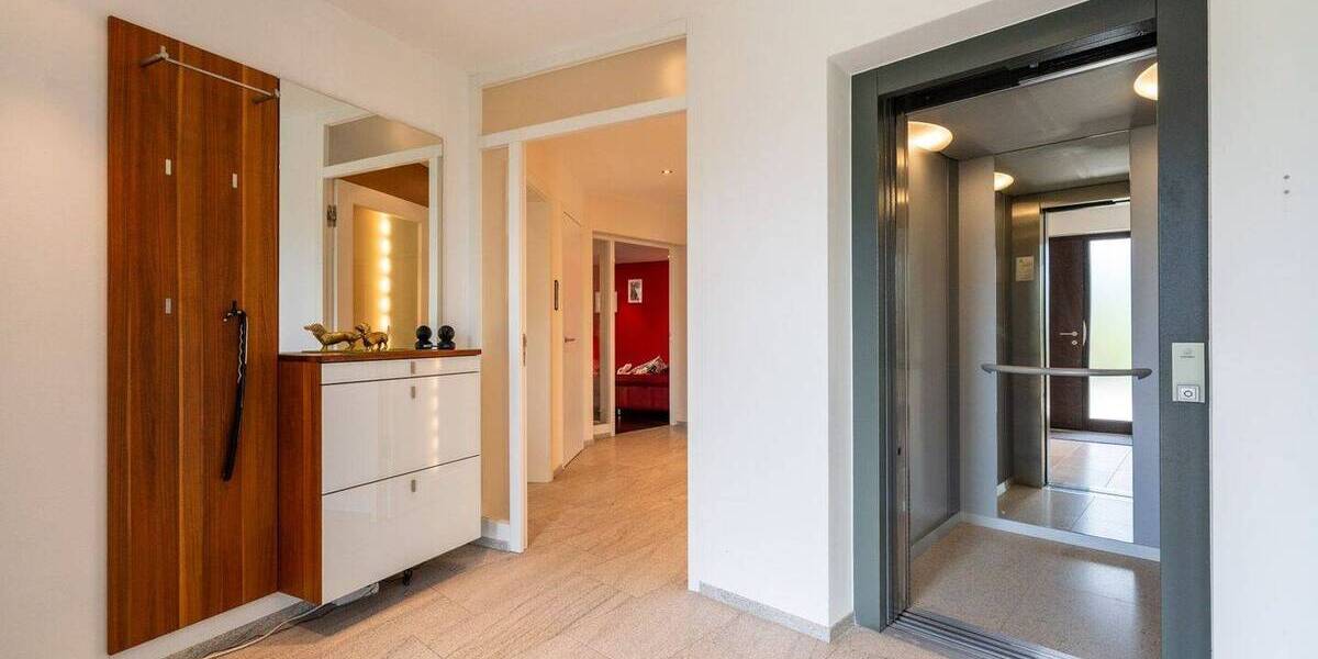 Mehrfamilienhaus, Wohnhaus Löffingen Dittishausen - 7 Zimmer, 257 m&sup2;, 999.000&euro; | Angebot:25678725