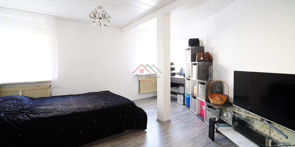 Etagenwohnung Tuttlingen - 5 Zimmer, 131 m&sup2;, 205.000&euro; | Angebot:25770902