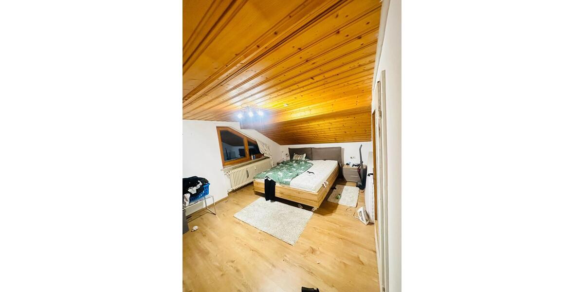 Dachgeschoßwohnung Bräunlingen - 2 Zimmer, 50 m&sup2;, 450&euro; | Angebot:25432134