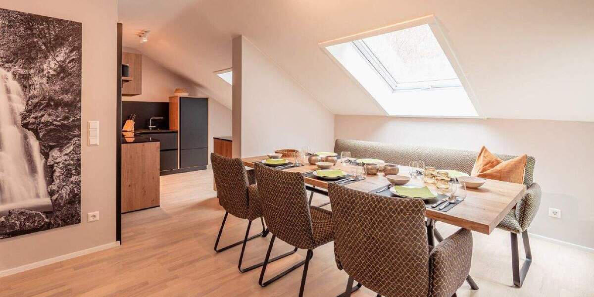 Etagenwohnung Titisee-Neustadt Titisee - 4 Zimmer, 98 m&sup2;, 499.900&euro; | Angebot:25726485