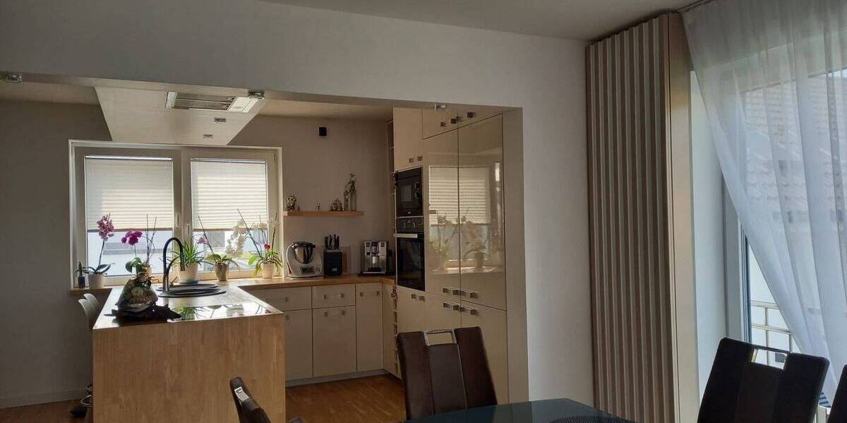 Einfamilienhaus Tuttlingen - 1 Zimmer, 215 m&sup2;, 699.500&euro; | Angebot:25736372