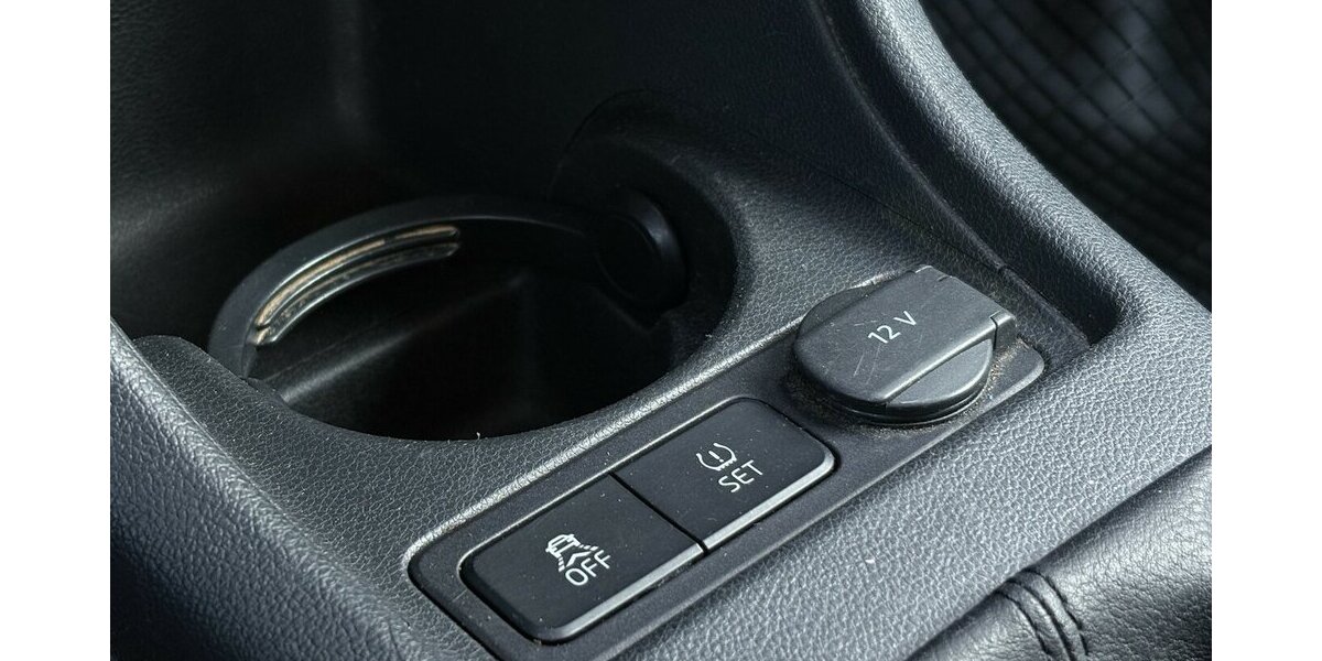 VW up! 1.0 TSI move PDC/KLIMAANLAGE/AUX/ISOFIX 125.127 km 5.900 &euro; Villingen-Schwenningen 78054