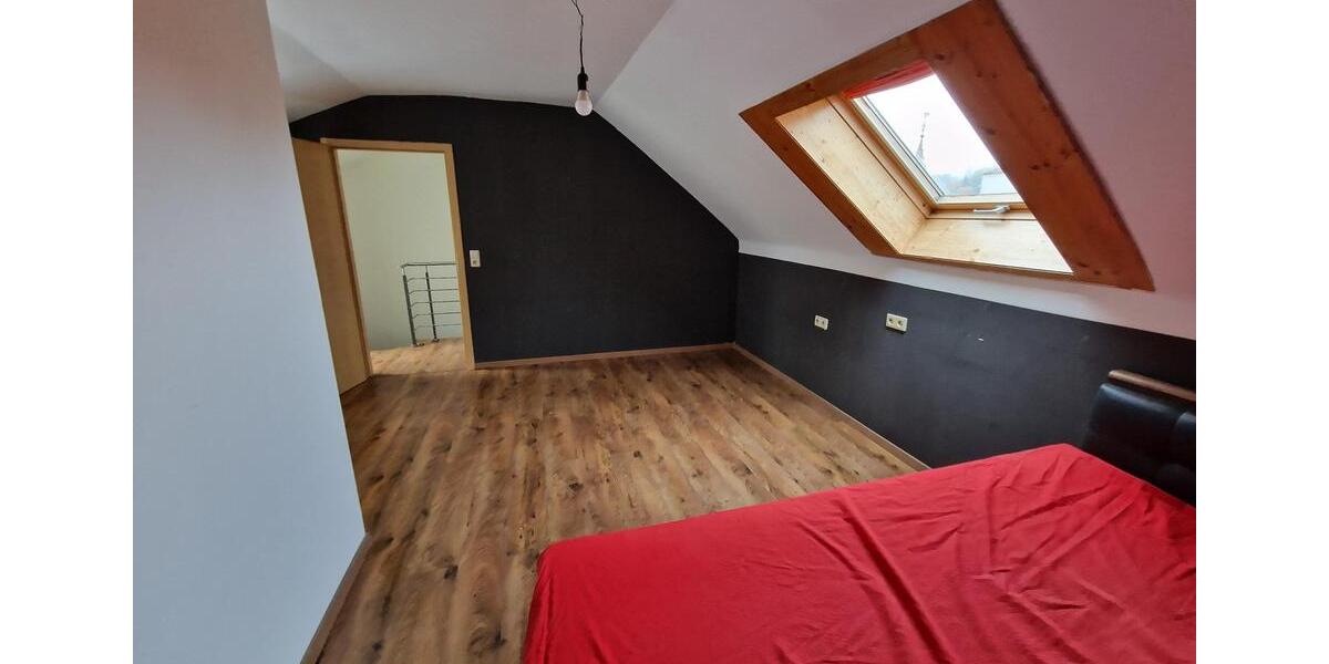 Maisonettenwohnung Tuttlingen - 4 Zimmer, 120 m&sup2;, 1.090&euro; | Angebot:25571635