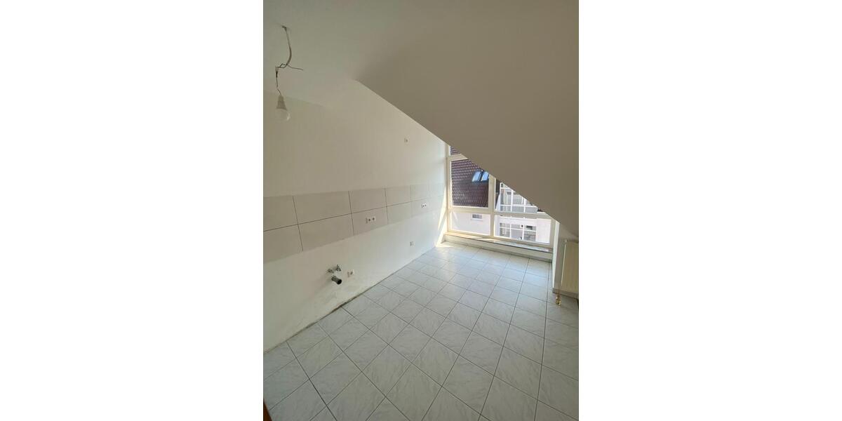 Dachgeschoßwohnung Mönchweiler - 3 Zimmer, 110 m&sup2;, 865&euro; | Angebot:25806218