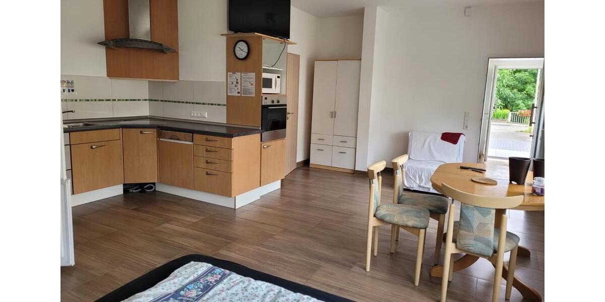 Erdgeschoßwohnung Trossingen - 1 Zimmer, 800&euro; | Angebot:23620002