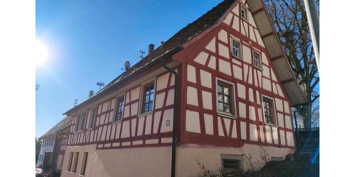 Bauernhaus, Landhaus Dunningen - 6 Zimmer, 150 m&sup2;, 357.000&euro; | Angebot:19030144
