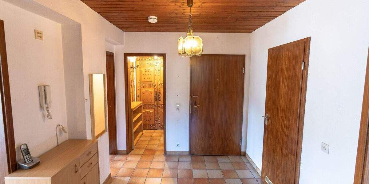 Etagenwohnung Schramberg - 3 Zimmer, 82 m&sup2;, 144.500&euro; | Angebot:25771074