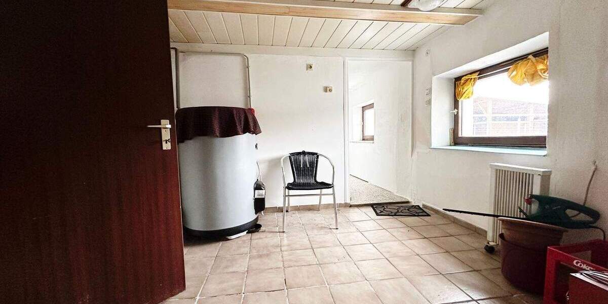 Einfamilienhaus Rottweil Göllsdorf - 6 Zimmer, 100 m&sup2;, 185.000&euro; | Angebot:25662398