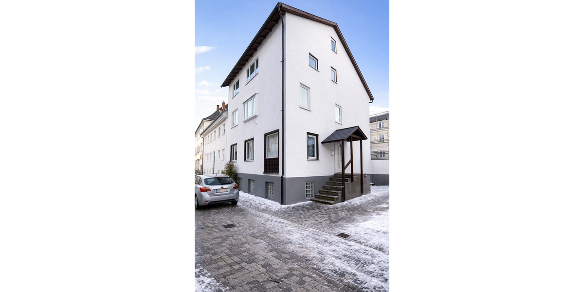 Etagenwohnung Tuttlingen - 5 Zimmer, 100 m&sup2;, 1.100&euro; | Angebot:24789478