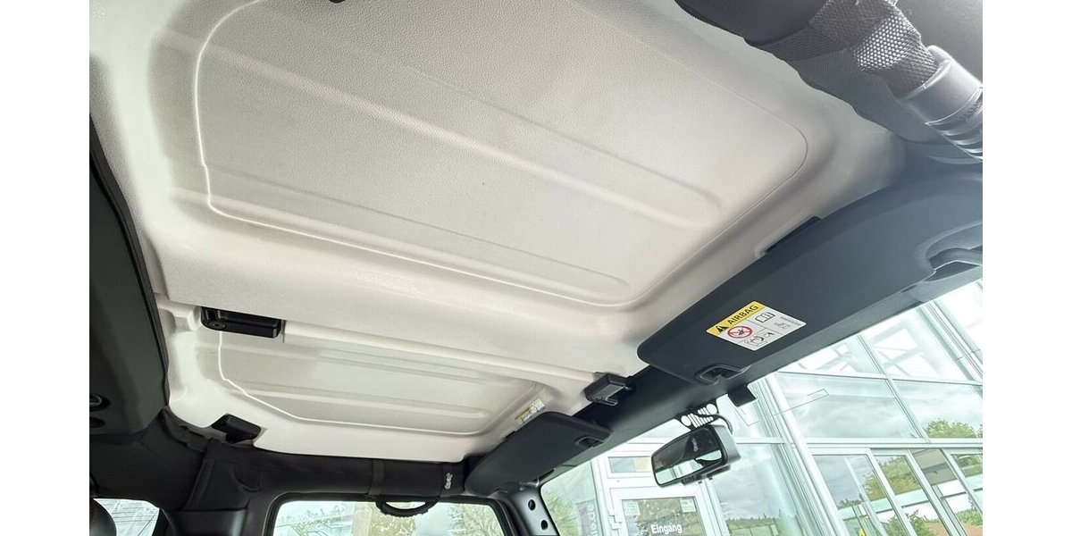 Jeep Wrangler RUBICON RECON UNLIMTED/SERVICE.BEI.JEEP 192.271 km 25.900 &euro; Villingen-Schwenningen 78054