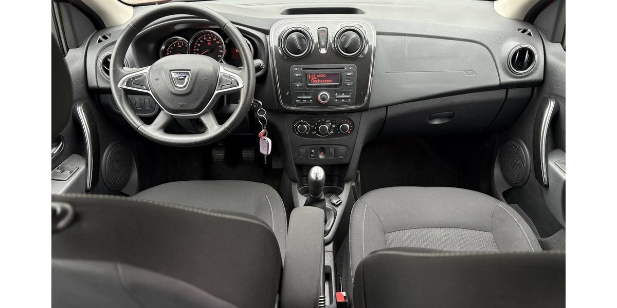 Dacia Sandero II 1.0 Comfort BT/KLIMA/TEMPOMAT/1.HAND 36.512 km 6.900 &euro; Villingen-Schwenningen 78054