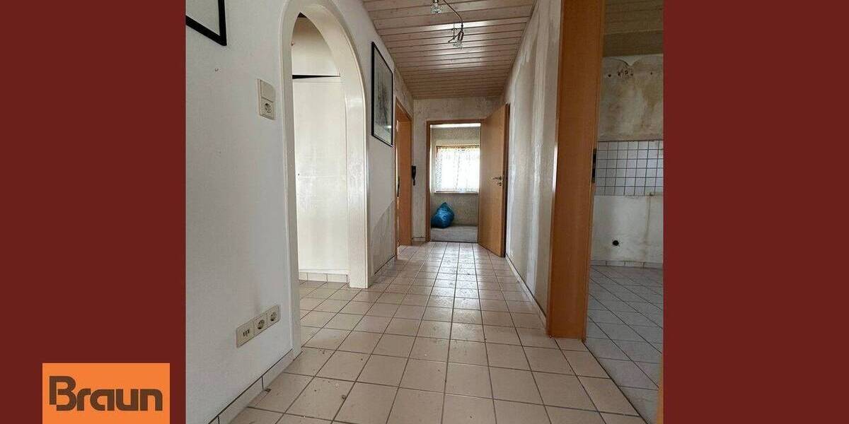 Mehrfamilienhaus, Wohnhaus Villingen-Schwenningen Schwenningen - 8 Zimmer, 202 m&sup2;, 369.000&euro; | Angebot:26243099