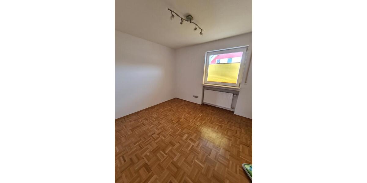 Etagenwohnung Königsfeld im Schwarzwald - 5 Zimmer, 120 m&sup2;, 1.250&euro; | Angebot:26506970