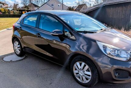 Kia Rio 119.000 km 5.200 &euro; Tuning 78609