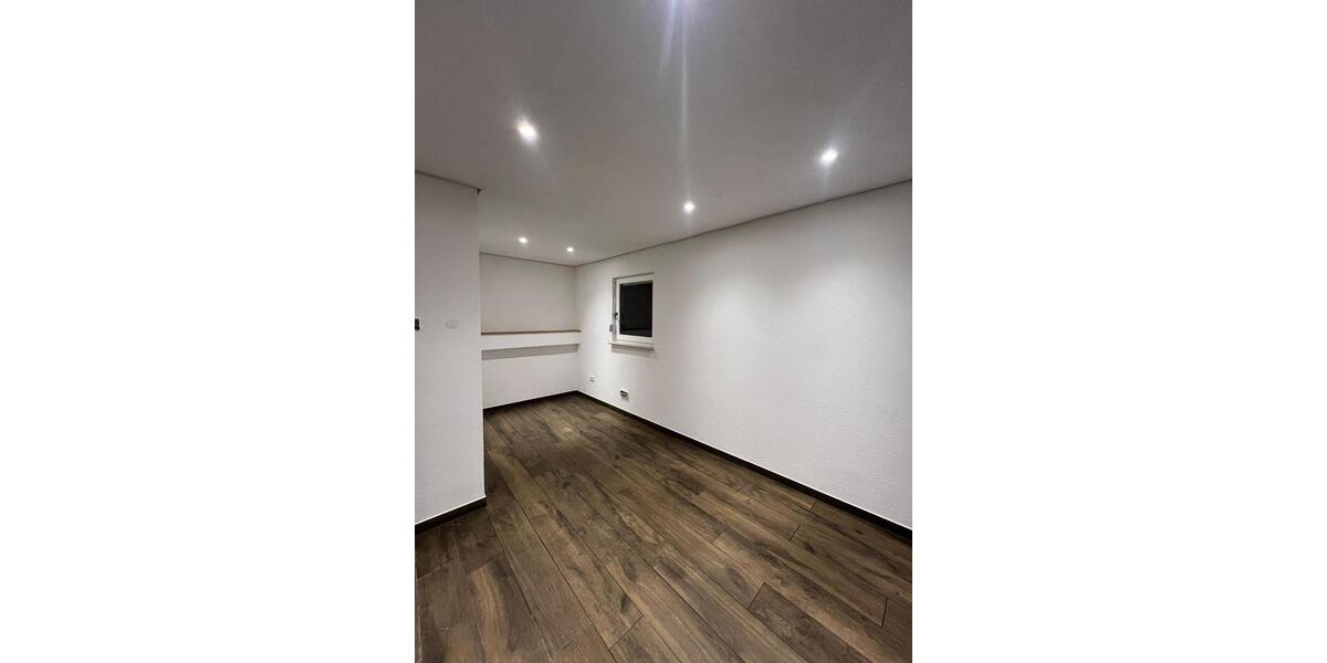 Maisonettenwohnung Tuttlingen - 2 Zimmer, 74 m&sup2;, 950&euro; | Angebot:25085104