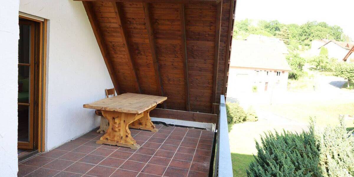 Etagenwohnung Zimmern - 5 Zimmer, 160 m&sup2;, 289.000&euro; | Angebot:25912990