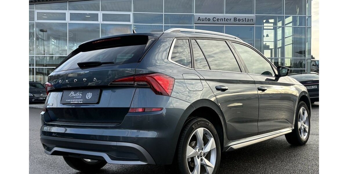 Skoda Kamiq 1.0 TSI STYLE/NAVI/KAMERA/DAB/LED/DSG 61.766 km 18.900 &euro; Villingen-Schwenningen 78054