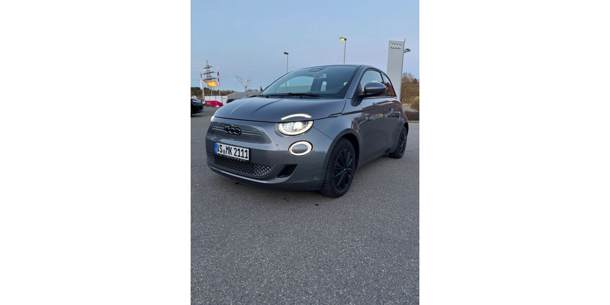 Fiat 500e 32.707 km 18.000 &euro; Villingen-Schwenningen 78052