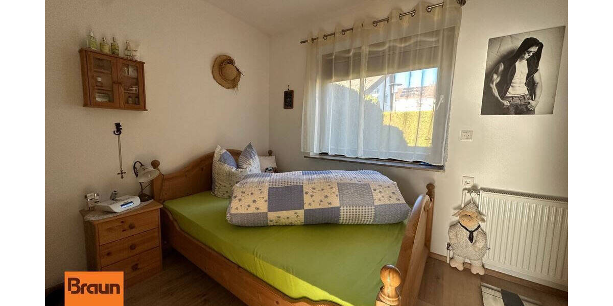 Bungalow Villingen-Schwenningen Schwenningen - 5 Zimmer, 148 m&sup2;, 479.000&euro; | Angebot:25668705