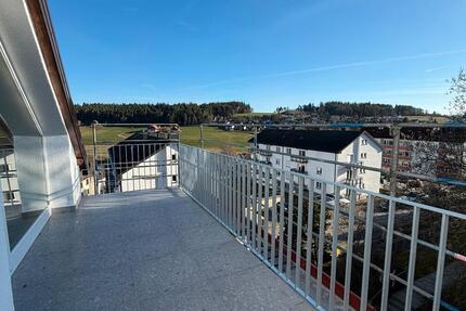 Wohnung Sankt Georgen im Schwarzwald - 2 Zimmer, 65 m&sup2;, 820&euro; | Angebot:25713662