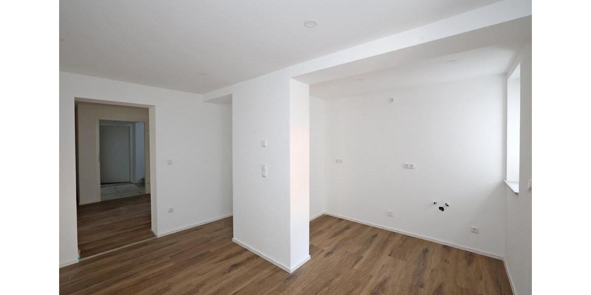 Etagenwohnung Tuttlingen - 3 Zimmer, 90 m&sup2;, 950&euro; | Angebot:25856651