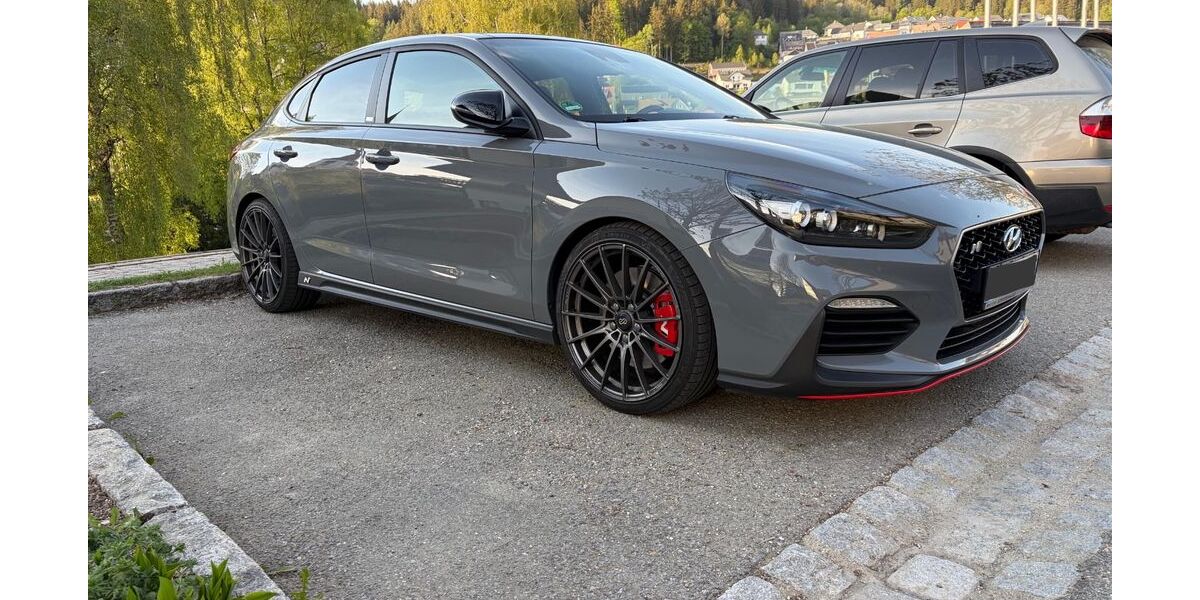 Hyundai i30 111.000 km 19.690 &euro; Triberg 78098