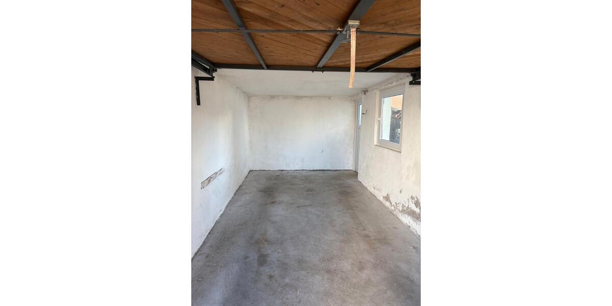 Etagenwohnung Villingen-Schwenningen Schwenningen - 3.5 Zimmer, 90 m&sup2;, 850&euro; | Angebot:24839458