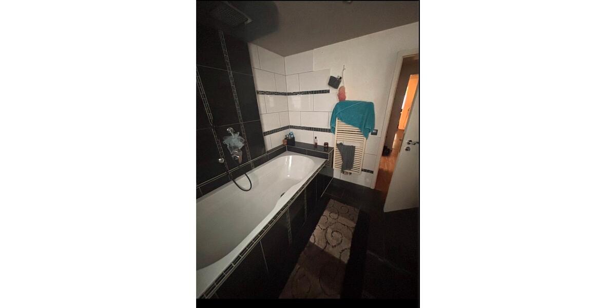 Etagenwohnung Lauterbach - 3 Zimmer, 95 m&sup2;, 700&euro; | Angebot:25182470