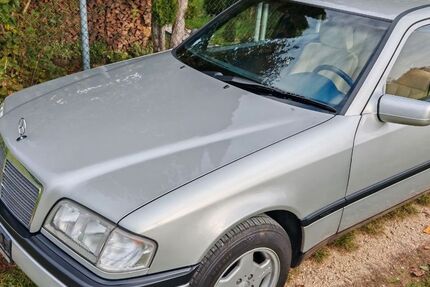 Mercedes-Benz C 180 124.000 km 5.600 &euro; Immendingen 78194