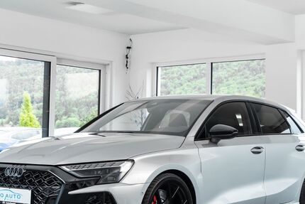Audi RS3 16.400 km 62.000 &euro; Rietheim-Weilheim 78604