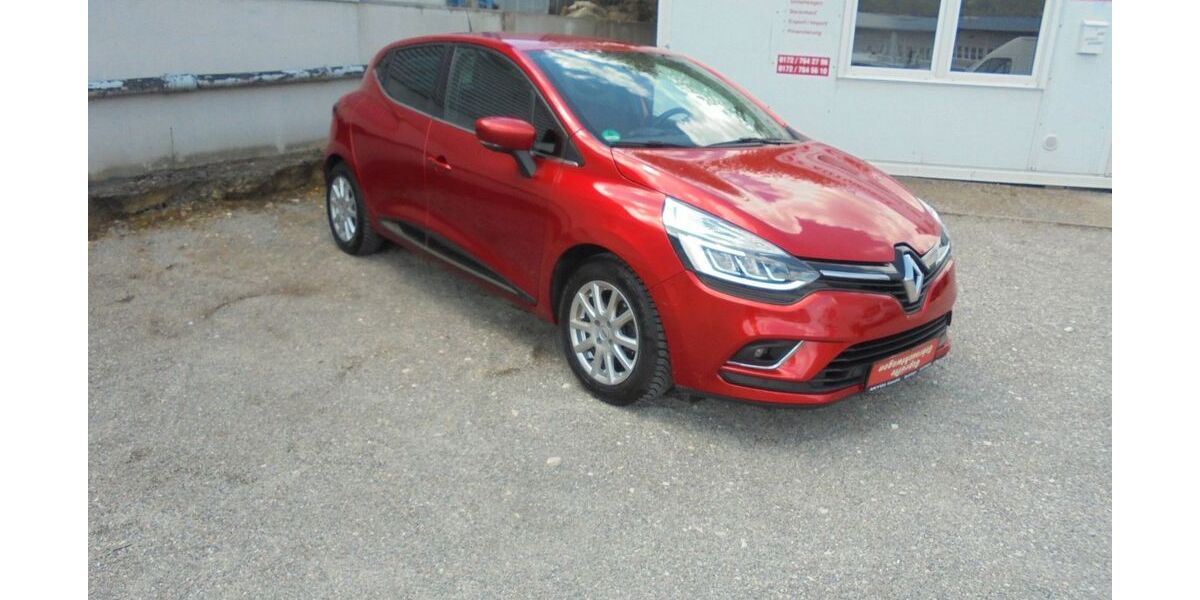 Renault Clio 102.850 km 8.900 &euro; Spaichingen 78549