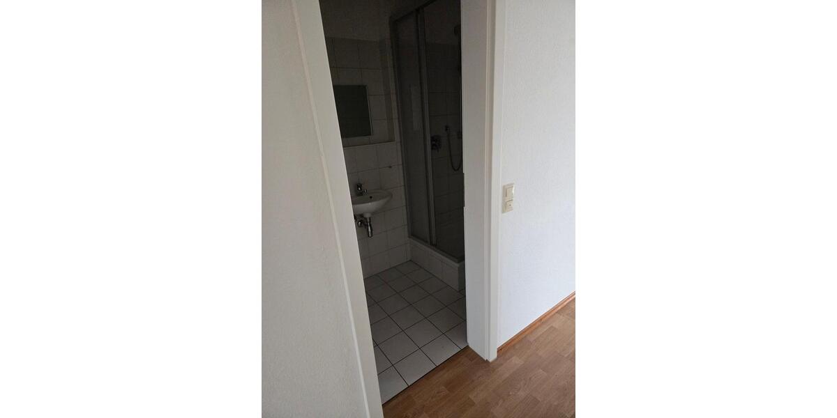 Dachgeschoßwohnung Tuttlingen - 3 Zimmer, 94 m&sup2;, 780&euro; | Angebot:25873601