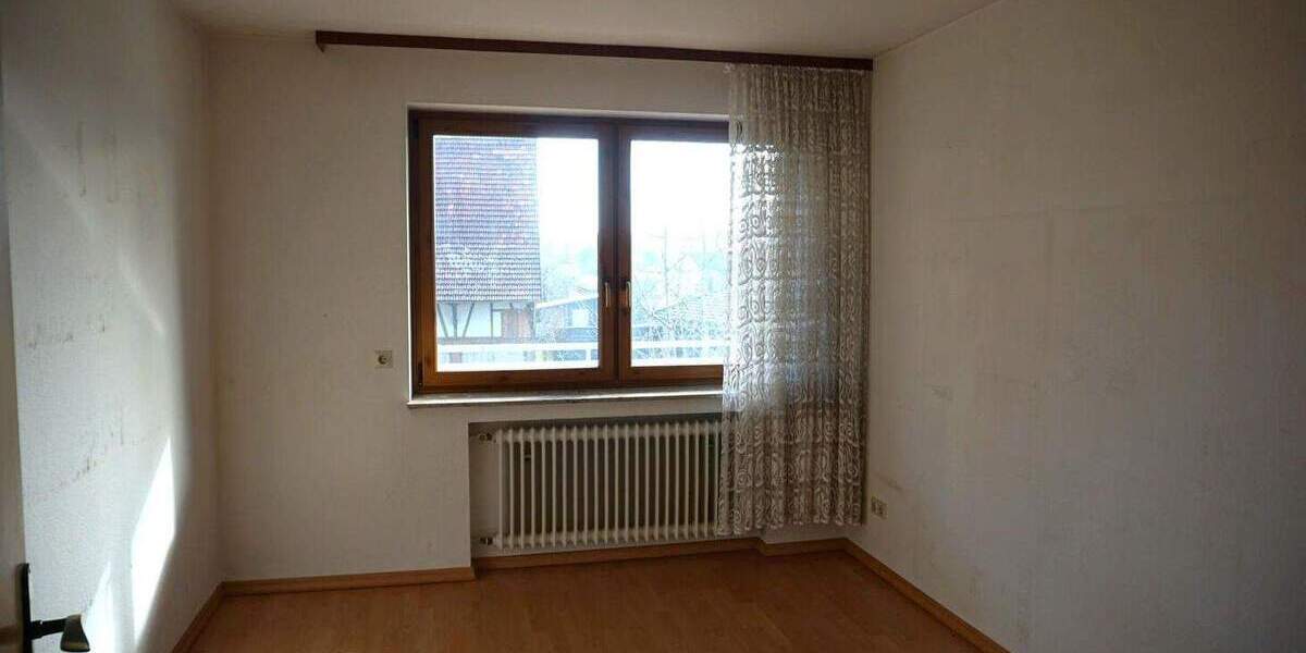 Mehrfamilienhaus, Wohnhaus Bösingen - 1 Zimmer, 302 m&sup2;, 395.000&euro; | Angebot:25707746