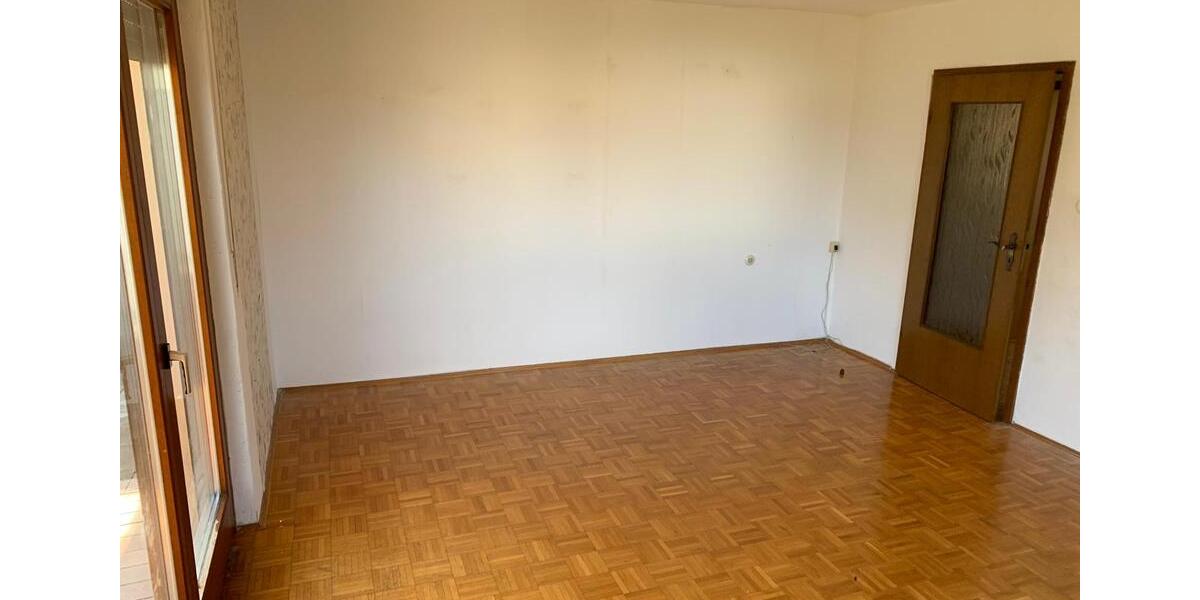 Doppelhaushälfte Villingen-Schwenningen Schwenningen - 8 Zimmer, 169 m&sup2;, 390.000&euro; | Angebot:26426887