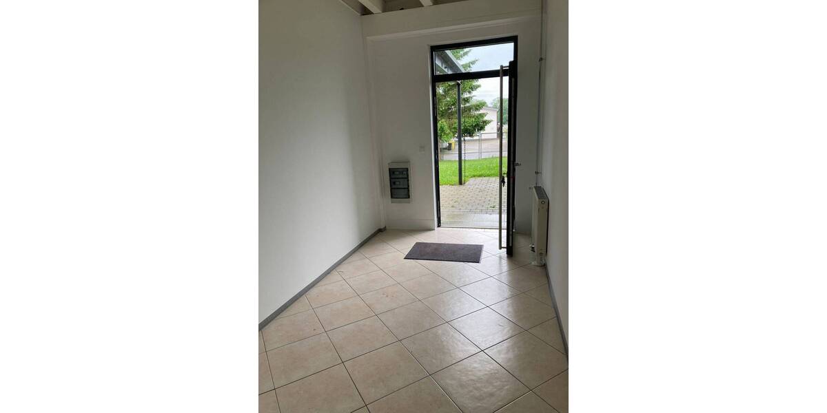 Gewerbeobjekt Villingen-Schwenningen Villingen - 2 Zimmer, 90 m&sup2;, 710&euro; | Angebot:25669186