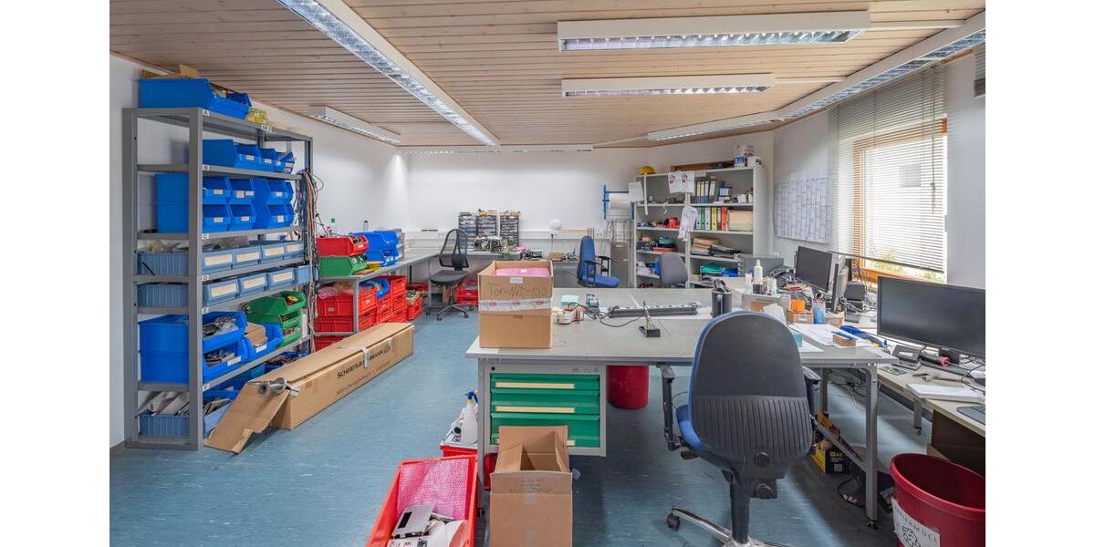 Gewerbeobjekt Villingen-Schwenningen Schwenningen - 3.934&euro; | Angebot:22404841