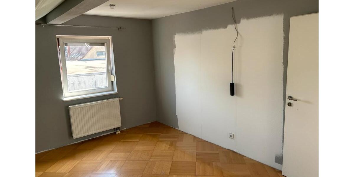 Dachgeschoßwohnung Schramberg - 3 Zimmer, 110 m&sup2;, 940&euro; | Angebot:25893567