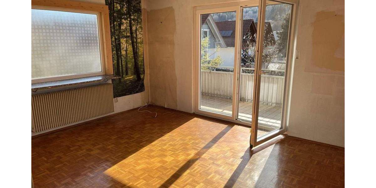 Einfamilienhaus Tuttlingen - 1 Zimmer, 193 m&sup2;, 339.000&euro; | Angebot:25897701