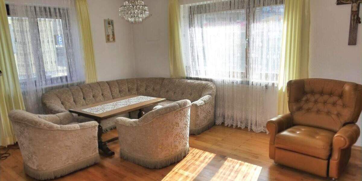 Einfamilienhaus Gosheim - 1 Zimmer, 207 m&sup2;, 335.000&euro; | Angebot:25676912