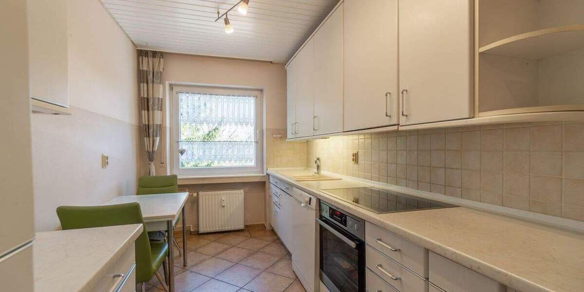 Etagenwohnung Villingen-Schwenningen Villingen - 3 Zimmer, 87 m&sup2;, 218.000&euro; | Angebot:25695904