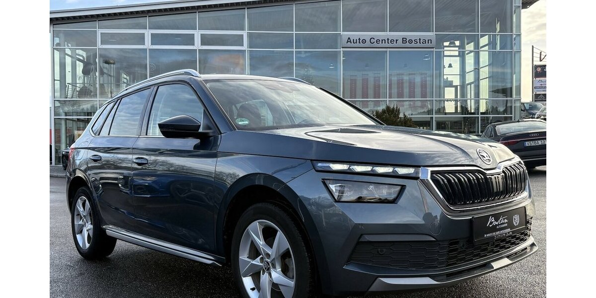 Skoda Kamiq 1.0 TSI STYLE/NAVI/KAMERA/DAB/LED/DSG 61.766 km 18.900 &euro; Villingen-Schwenningen 78054