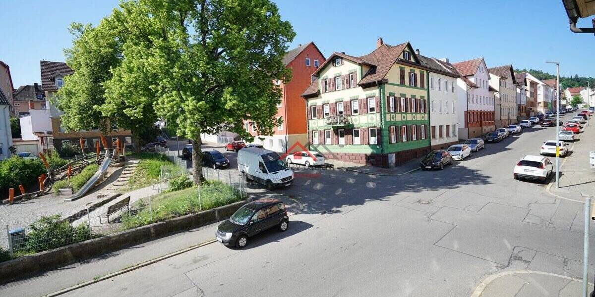 Etagenwohnung Tuttlingen - 4 Zimmer, 120 m&sup2;, 168.000&euro; | Angebot:25770900