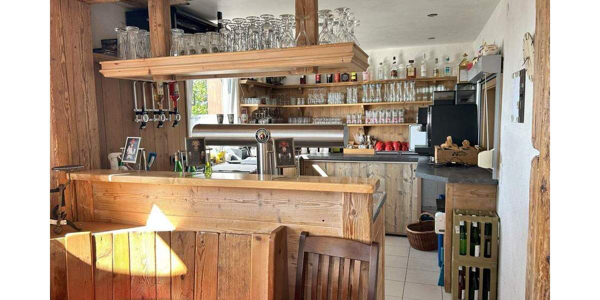 Einfamilienhaus Schenkenzell - 7 Zimmer, 260 m&sup2;, 1.300.000&euro; | Angebot:25682659