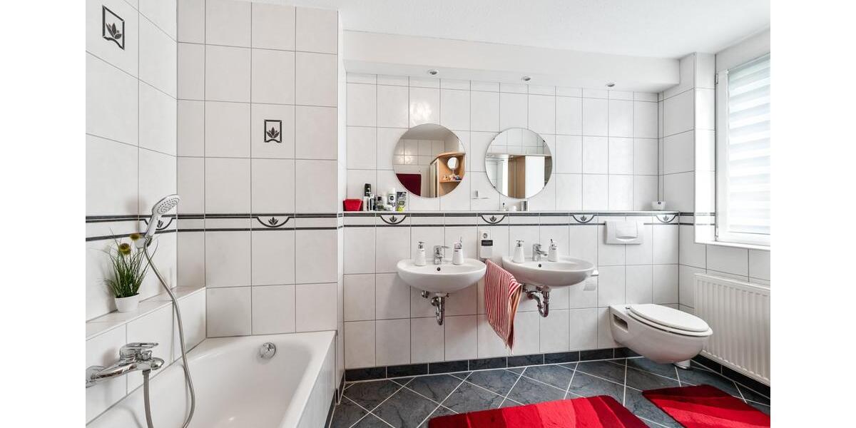 Maisonettenwohnung Tuttlingen - 4 Zimmer, 136 m&sup2;, 1.450&euro; | Angebot:23617079