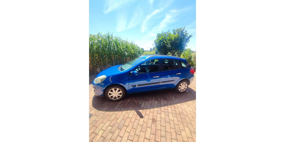 Renault Clio 109.250 km 2.700 &euro; Lauterbach 78730