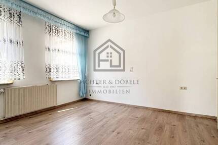 Wohnung Tuttlingen - 3 Zimmer, 81 m&sup2;, 149.000&euro; | Angebot:25726329