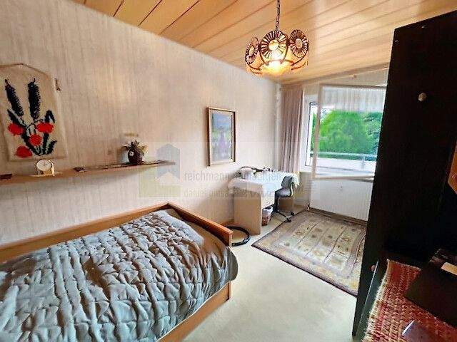 Etagenwohnung Sankt Georgen im Schwarzwald Stadtgebiet - 4 Zimmer, 103 m&sup2;, 165.000&euro; | Angebot:25738199